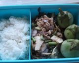 รูปขั้นตอนการทำที่ 4 ของ ลาบเห็ดสามสหาย