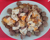 Foto del paso 3 de la receta: Huevos rotos con chorizo criollo