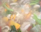 Foto langkah ke 6 dari resep Sop ayam ceker.