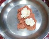 A picture of step 4 of Homemade beef sausages.