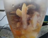 Foto del paso 1 de la receta: Coktel de vitaminas para tus 🌳🌹🌻🌵