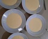 Foto langkah ke 4 dari resep Rainbow steamed cake.