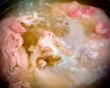 A picture of step 2 of Saigon Beef Pho (Phở Bò Sài Gòn).
