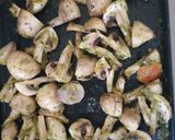 Foto langkah ke 2 dari resep Grilled shrimp and mushroom with garlic parsley sauce.