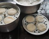 A picture of step 1 of Idli coconut chutney.