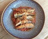 Foto del paso 12 de la receta: Boquerones fritos con salsa de tomate y pimientos
