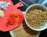 Foto langkah ke 2 dari resep Tumis Kering Teri.