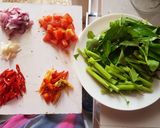 Foto langkah ke 1 dari resep Tumis Kangkung.