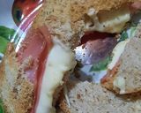 Foto del paso 4 de la receta: Sandwichs tostados con pan de semillas