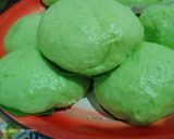 Foto langkah ke 4 dari resep Bakpao pandan isi kacang hijau.