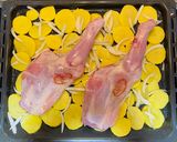 Foto del paso 2 de la receta: Paletillas de cordero al horno