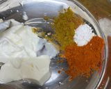 A picture of step 1 of Chicken tikka.
