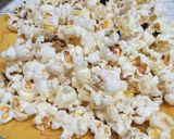 A picture of step 5 of Salty popcorn.