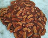 A picture of step 8 of Sukhe nariyal ki chikki.
