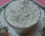 A picture of step 1 of Puttu.