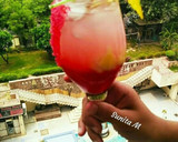 A picture of step 8 of Larva-flow mocktail.