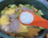 Foto langkah ke 3 dari resep Sup Udang Wortel Nanas.