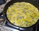 Foto del paso 8 de la receta Recetas de festes de la Magdalena 3. Tortilla de habas