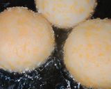 Foto langkah ke 4 dari resep Donsis (Donat sosis).