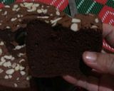 Foto langkah ke 8 dari resep Triple chocolate chiffon cake.