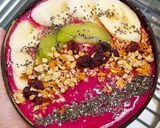 Hình bước làm 3 của món Dragonfruit Smoothie Bowl