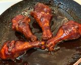 صورة لخطوة 6 من وصفة افخاد الدجاج بالباربكيو صوص BBQ Chicken