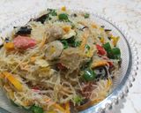Foto langkah ke 7 dari resep Bihun goreng ceria.