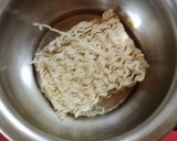 A picture of step 2 of 3 min Maggi.