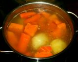 Foto del paso 2 de la receta: Crema de Verduras con hierbabuena y queso batido