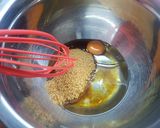 Foto del paso 1 de la receta: Galletitas dulces sin gluten con ciruelas pasas