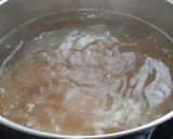Foto del paso 1 de la receta: Espaguetis integrales con gambas al ajillo picantes