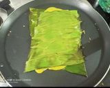 A picture of step 5 of Traditional Gujarati Rice Panki.
