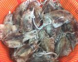 Hình bước làm 1 của món Mực hấp gừng 🦑
