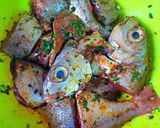 Foto del paso 2 de la receta: Besugos con picada Urrutia, especias ajos y perejil fresco