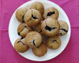 Foto del passaggio 4 della ricetta Muffins variegati alla marmellata