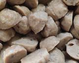 ยำลูกชิ้นแตงกวาดอง วิธีทำสูตร 1 รูป