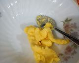 Foto langkah ke 1 dari resep Pie susu teflon. Simpel.