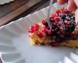 Foto del passaggio 4 della ricetta Torta ai frutti di bosco
