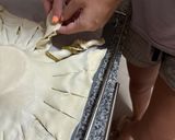 Foto del paso 4 de la receta: Hojaldre con Camembert y pesto