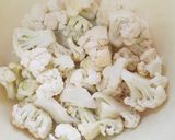 Foto del paso 1 de la receta: Crema de coliflor asada
