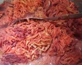 चुकन्दर गाजर का हलवा (Chukandar gajar ka halwa recipe in Hindi) रेसिपी चरण 2 फोटो