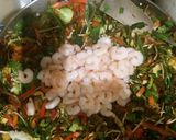 Φωτογραφία βήματος 2 της συνταγής Chinese stir fry.. from my sister in law AGGLIA