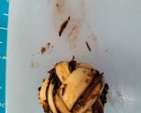 Foto langkah ke 6 dari resep Chocolate and Cheese Knots Bread.