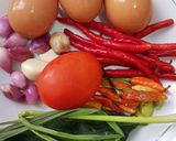 Foto langkah ke 1 dari resep Telur Ceplok Balado.