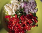 Foto langkah ke 2 dari resep Ayam Chilli Padi.