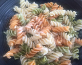 Foto del paso 4 de la receta: Hélices (pasta con verduras) a los 3 Quesos