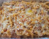 Foto del paso 2 de la receta: Macarrones con cositas que tenía en la despensa y congelador