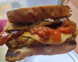 Foto del paso 10 de la receta: Sándwich🧀de milanesa de berenjena y tomate🍆🍅🥪!!!