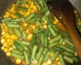 Foto langkah ke 5 dari resep Tumis buncis + Jagung.