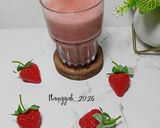 Foto langkah ke 3 dari resep Jus Kiwi Strawberry.